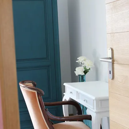 Château Loudenne - Ecottage Dans Le Parc - Alfred Casa de Férias Saint-Yzans-de-Médoc