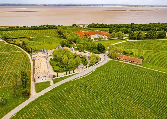 Сasa de vacaciones Chateau Loudenne - Ecottage Dans Le Parc - Alfred *